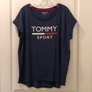 Tommy Sport T-shirt.